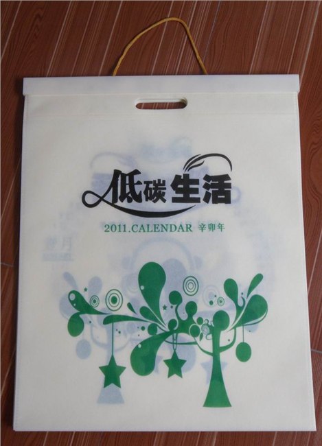 供应深圳无纺布挂历