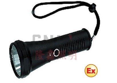 供应LJW7500高射程防爆电筒
