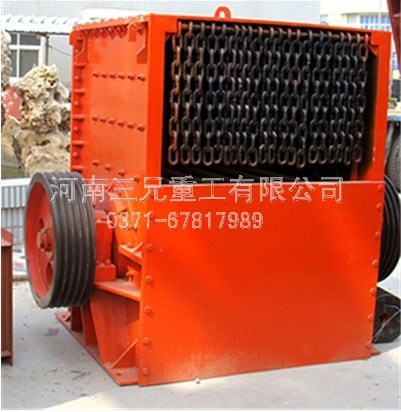 赤壁箱式破碎机破碎设备选矿设备厂家选矿设备型号价格