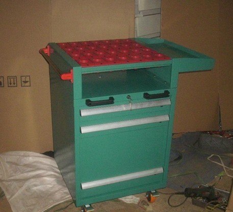 供应供应移动刀具柜，刀具架，刀具车厂家