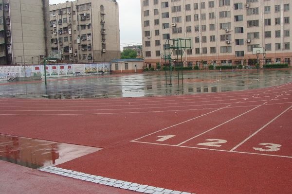 供应上海塑胶跑道上海透气型塑胶跑道上海跑道塑胶跑道画线