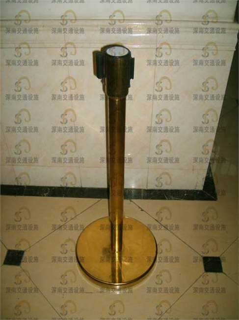 供应不锈钢银行隔离带 农行银行隔离带 不锈钢伸缩围栏 银行隔离带公司