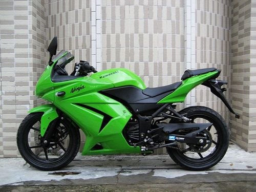 供应08年川崎ZX-250R（电喷小忍者）