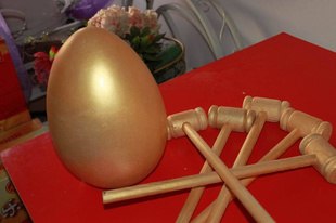 砸金蛋批发
