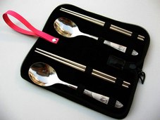 揭阳生产不锈钢餐具四/六件套