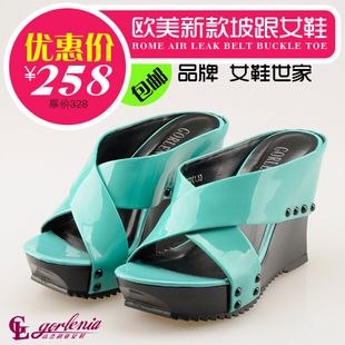 供应高奈利亚女鞋真皮休闲凉鞋