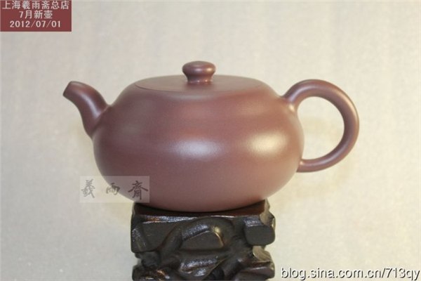 供应陈进紫砂作品 紫茄泥 纳福壶
