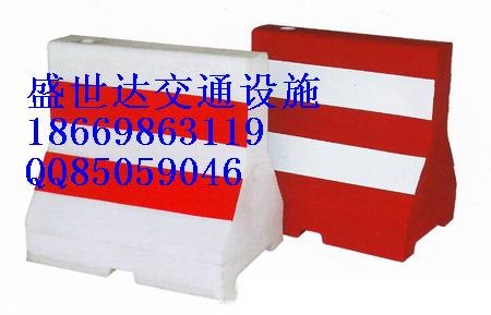 供应枣庄水马交通水马滚塑水马三孔水马样式齐价格优