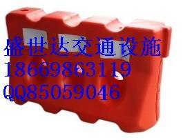 供应烟台水马隔离墩一流服务质量领先
