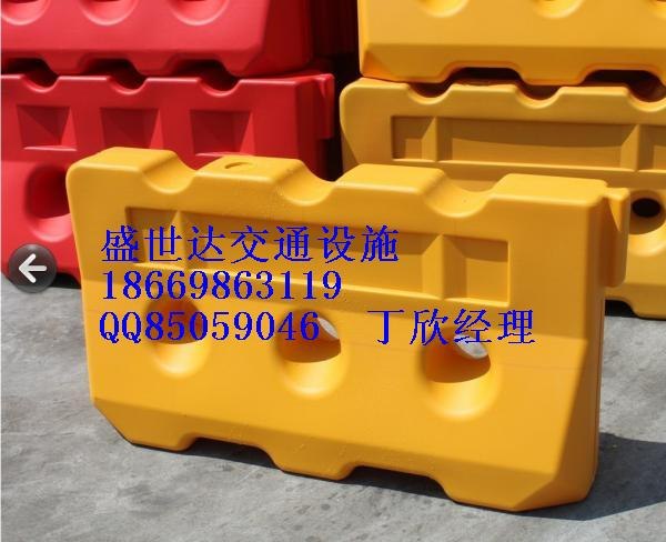 供应莱芜水马路障图