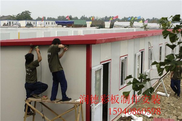 厦门哪里有专业夹心板房制做 厦门专业夹心板房制做价格