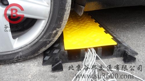 供应温州护线板图片 橡胶护线板南京 护线板南京