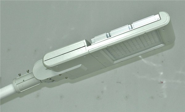 供应方形系列LED路灯功率：100W/120W/150W/175W/200W