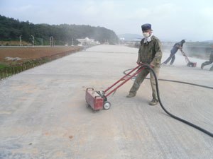 供应BC15A路面凿毛机