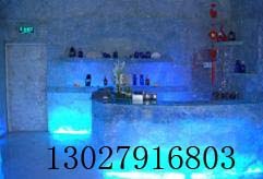 广东深圳透明雕塑-彩色透明雕塑-酒店雕塑-透明雕塑家具