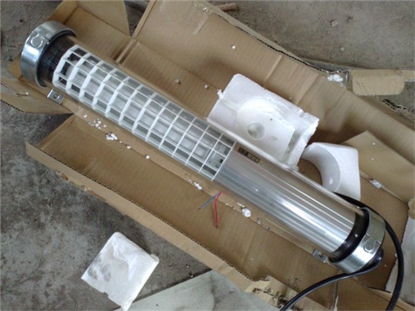 供应宁波 绍兴 杭州 温州数控机床防水荧光灯