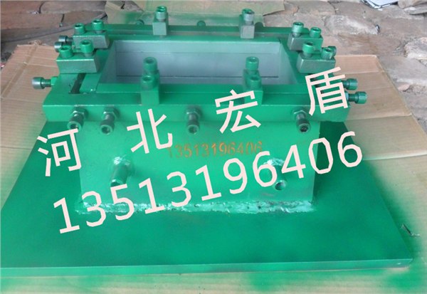 砖厂标砖空心砖砖机合金机口 可调耐磨出坯口
