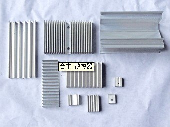 云南散热器生产商/散热器供应商/散热器厂家