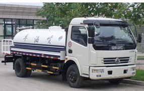 湖北东风洒水车生产厂家/东风洒水车价格/东风145洒水车