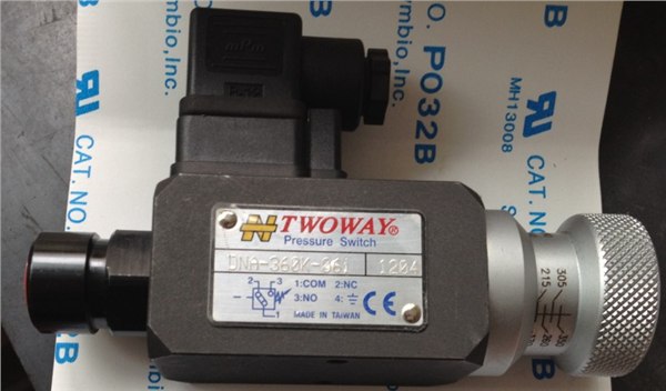 供应销售台湾TWOWAY台肯压力继电器DNB-150K-22B