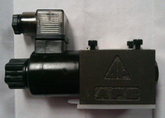供应DFB-03-2B2台湾DOFLUID东峰电磁阀DFB-03-3C2