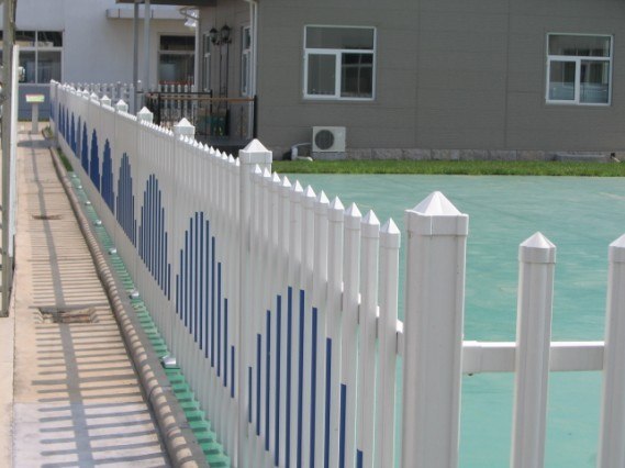 供应河北pvc围墙护栏