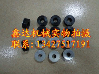 供应销售康明斯QSM11气门室盖螺丝垫3899798