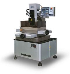 供应精细型小孔加工机  BMD703		