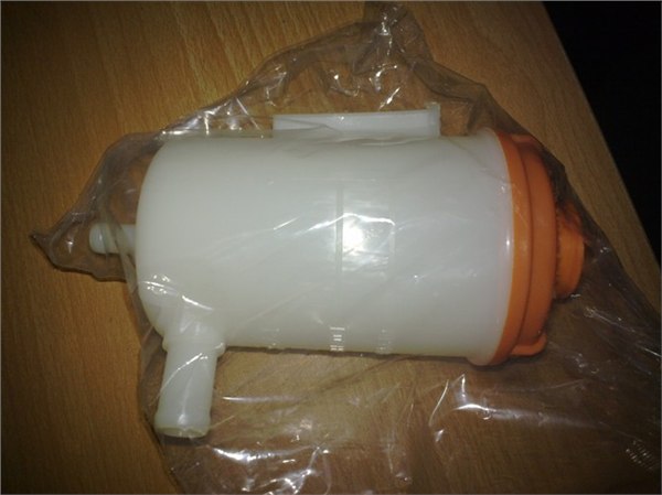 供应铃木吉姆尼汽车配件,吉姆尼拆车件及原厂配件