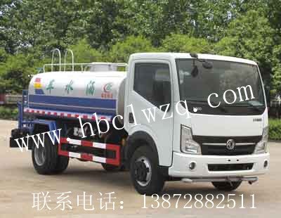 东风天锦洒水车