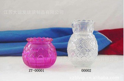 供应优质玻璃蜡烛台