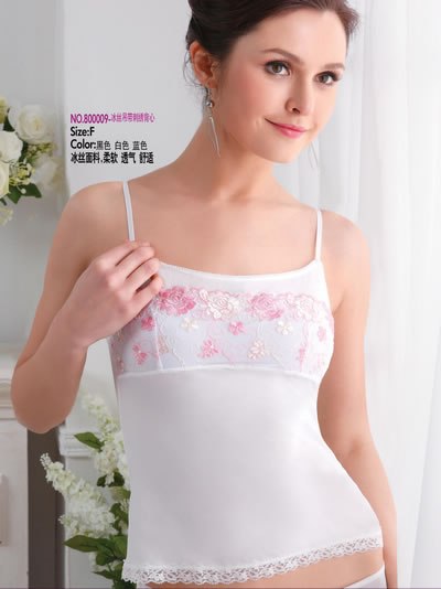 供应伊之美品牌内衣是学生首选的内衣