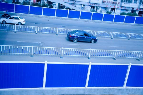 供应供应道路隔离带，交通安全护栏，护栏，道路交通设施护栏、市政道路分隔栏，
