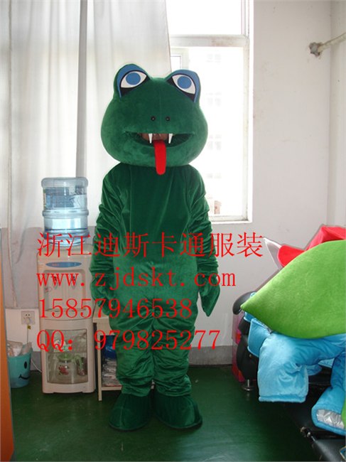 供应江苏卡通服装，南通卡通服饰，卡通道具服装，蛇