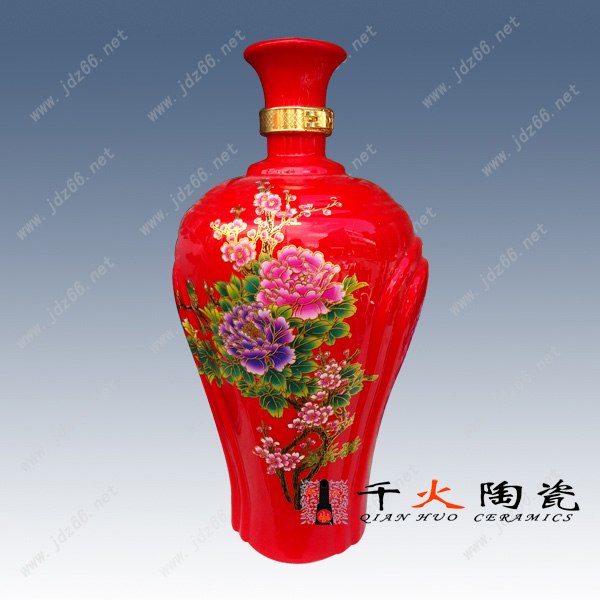 供应陶瓷酒瓶厂家，定做高档白酒瓶