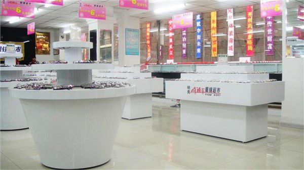 沈阳哪家眼镜店便宜沈阳明亮眼镜直通车沈阳哪家眼镜店好