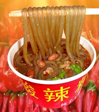 7深圳酸辣粉第一品牌香香源阐述酸辣粉加盟的优势与特点