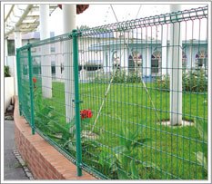 供应陕西双圈护栏网、西安双圈护栏网