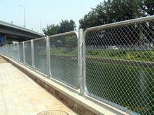 唐山围栏哪家便宜 唐山专业制作围栏 莱西市园峰金属
