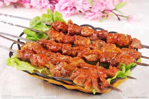 成都特色小吃 烧烤涮烤加盟 特色街头小吃加盟尽在川神棒棒鸡