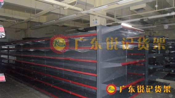 供应各类货架、展柜、烟酒柜