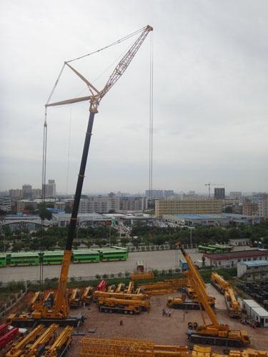 防城港500T汽车吊吊装租赁，协信大型吊车出租