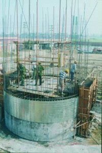50m烟囱加高、烟囱增高400-093-6088砖烟囱新砌、烟囱安装爬梯护网公司