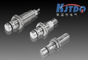 供应：ZYJD22S-20PC/R1  电感式接近开关