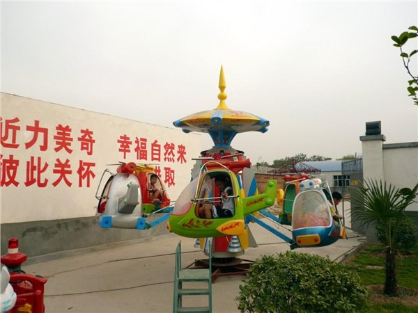 机械小飞机价格 机械小飞机厂家 游乐设备首选金山