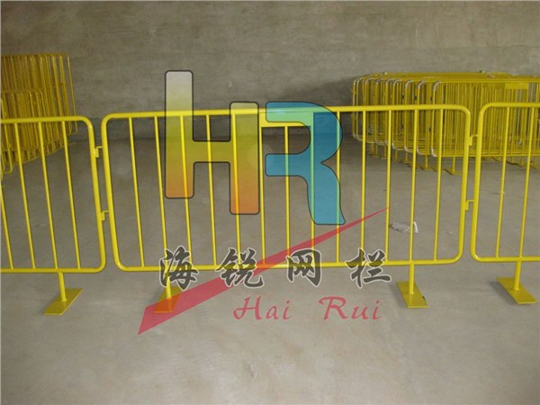 供应临时护栏网1移动式护栏网