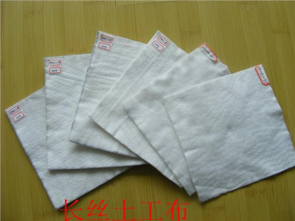 公司销售土工布，短丝长丝土工布透水土工布寻奎屯，乌市合作商