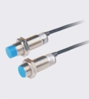 LM18-3008NA 直流DC10-30VDC 接近开关