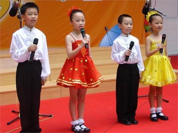 少儿声乐启蒙--丹杨