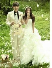武汉瞩目视觉摄影公司 供应 专业洪山90婚纱照摄影服务